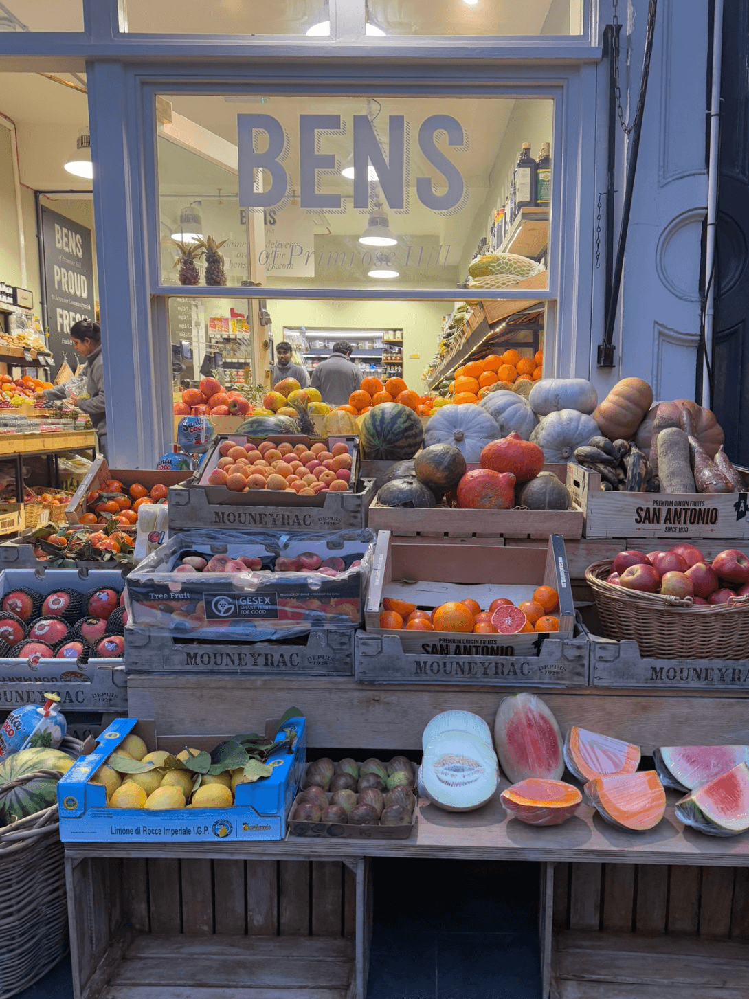 Streets of London Grocery