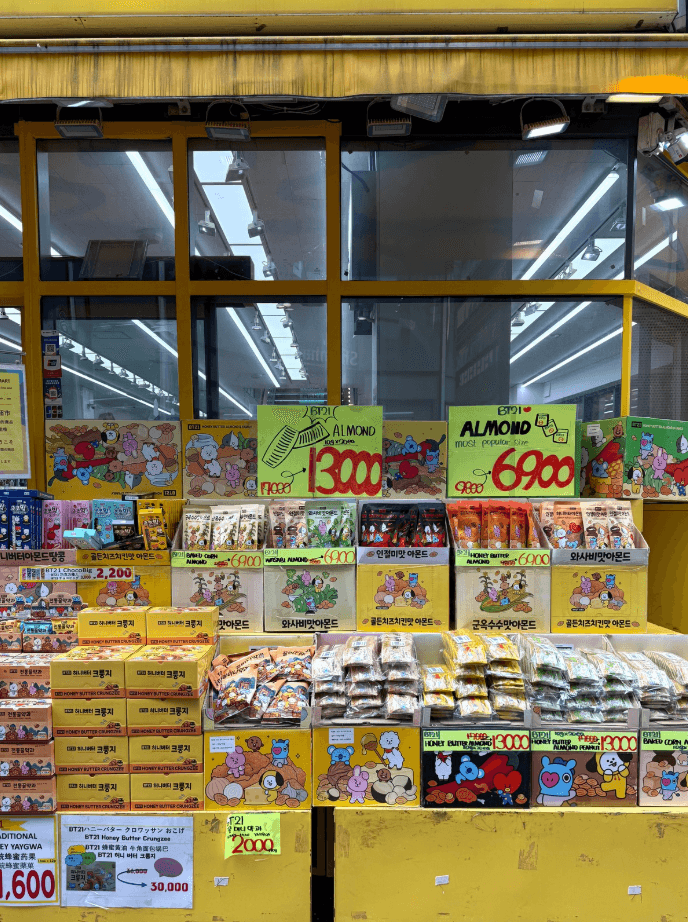 Storefront in Seoul
